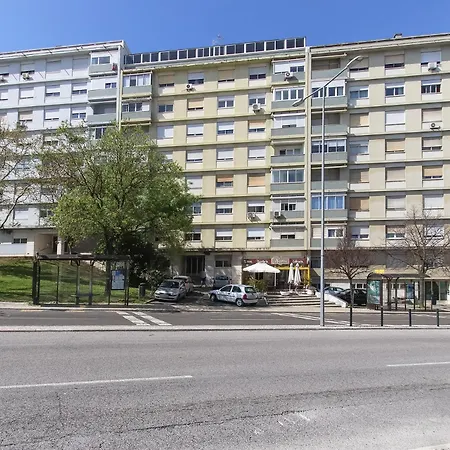 Olivais Balcony By Homing Apartment Lissabon
