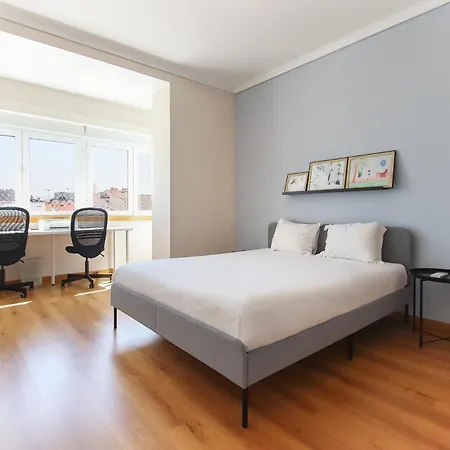 Olivais Balcony By Homing Апартаменты